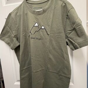 Life Is Good Get High Mountain Tee NWOT